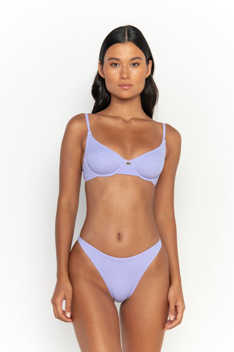 So Chic Sculpting Top Seafoam